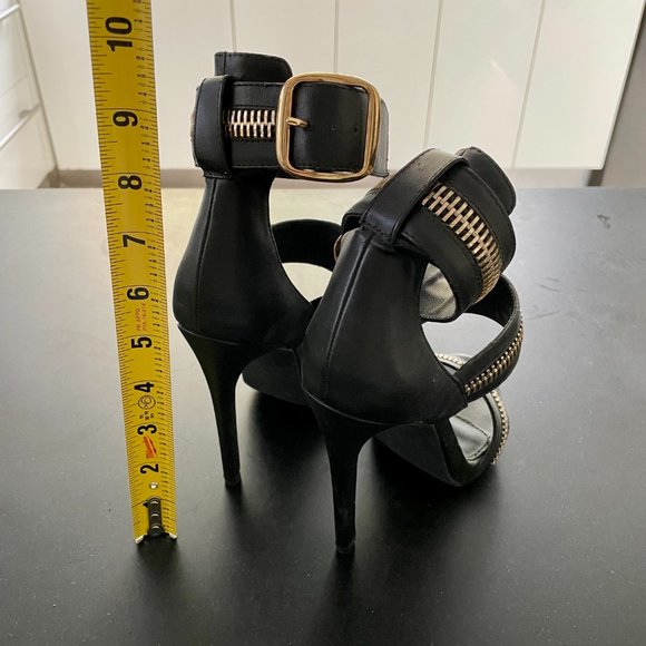 Steve Madden Mourow Heels - Picture 3 of 15